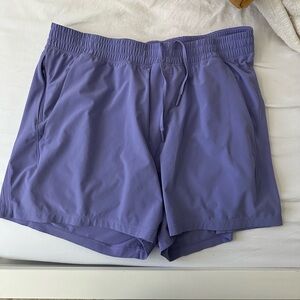 Men’s Lululemon 5” purple shorts